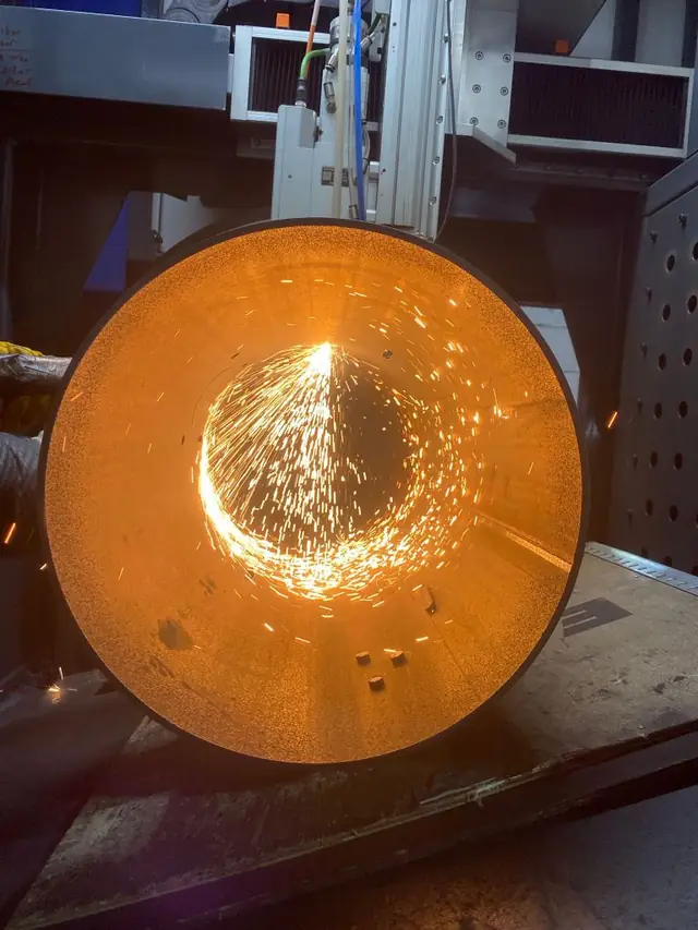 Büyük çaplı boruda lazer kesim uygulaması